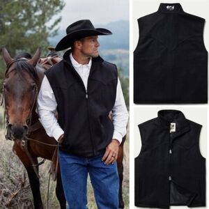 Schaefer Black Wool Arena Vest NWT- L